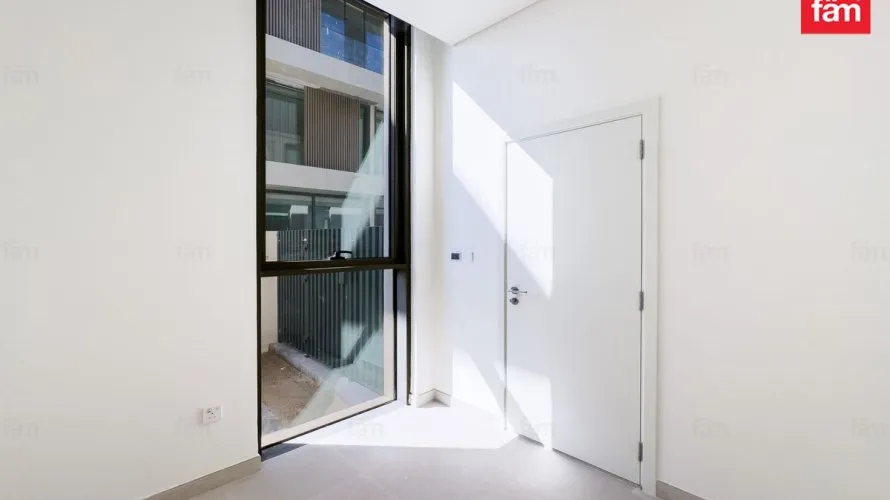 5 bedrooms villa for sale , Dubai, UAE No. 1212 № 16