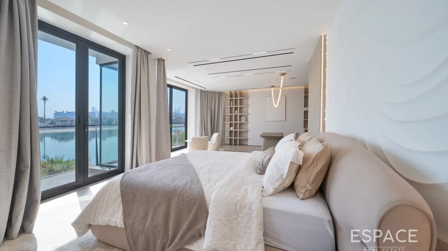 4 bedrooms villa for sale , Palm Jumeirah, Dubai, UAE No. 1018 № 4