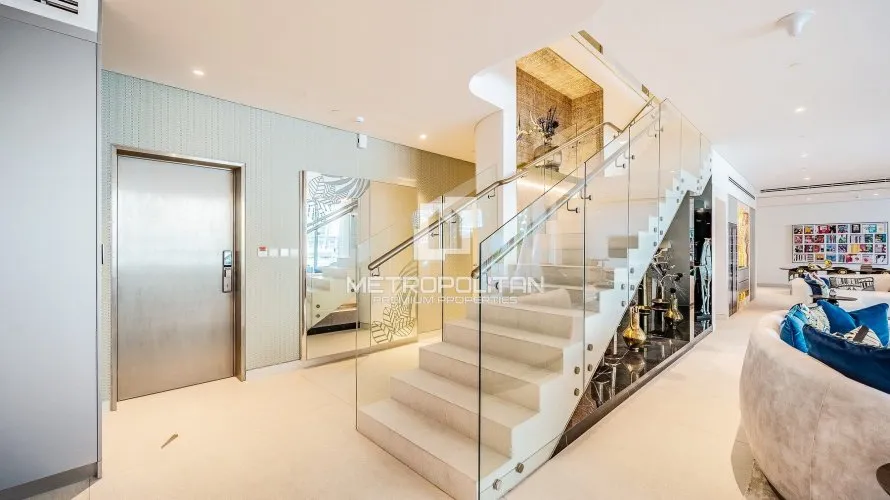 5 bedrooms villa for sale , Dubai Marina, Dubai, UAE No. 1279 № 8