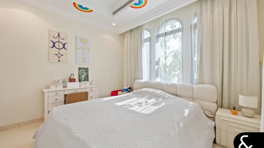 6 bedrooms villa for sale , Signature Villas, Palm Jumeirah, Dubai, UAE No. 1306 № 16