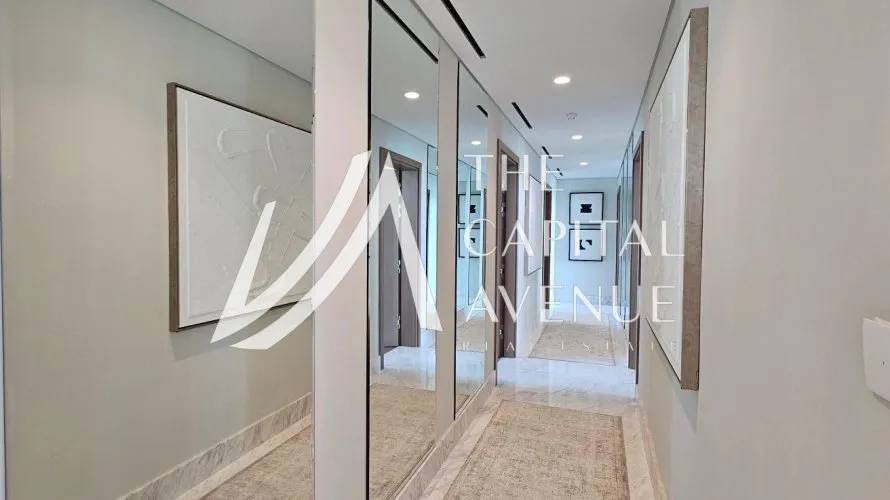 7 bedrooms villa for sale , Abu Dhabi, UAE No. 1502 № 7