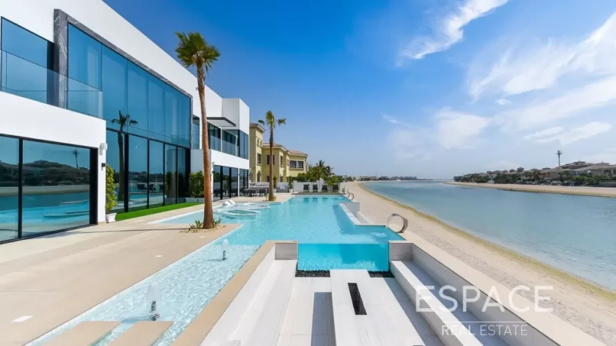 6 bedrooms villa for sale , Palm Jumeirah, Dubai, UAE No. 1060 № 9