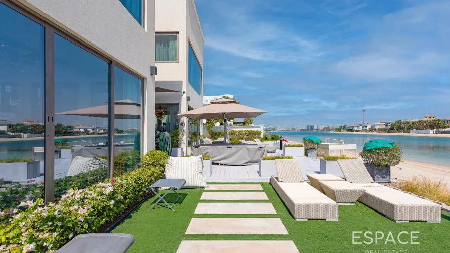 6 bedrooms villa for sale , Palm Jumeirah, Dubai, UAE No. 1406 № 10