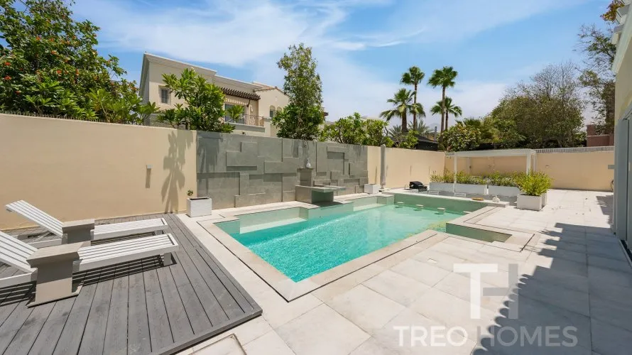 6 bedrooms villa for sale , Arabian Ranches, Dubai, UAE No. 687 № 23