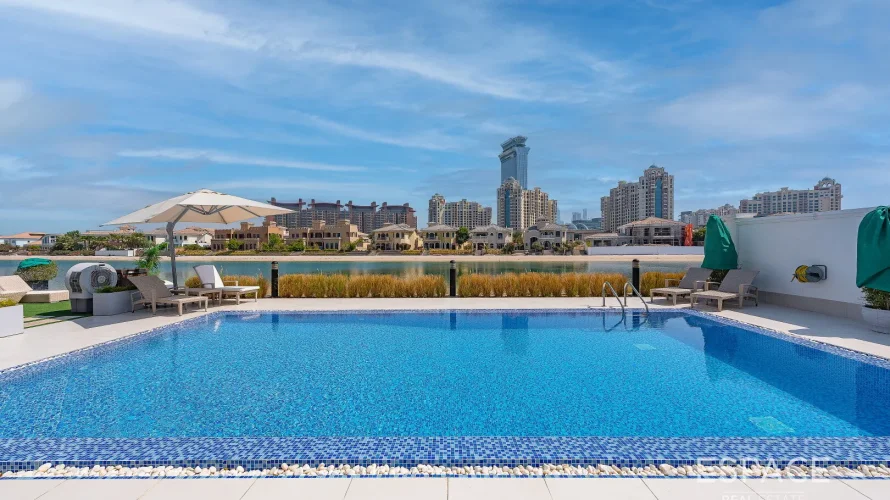 6 bedrooms villa for sale , Palm Jumeirah, Dubai, UAE No. 1406 № 15