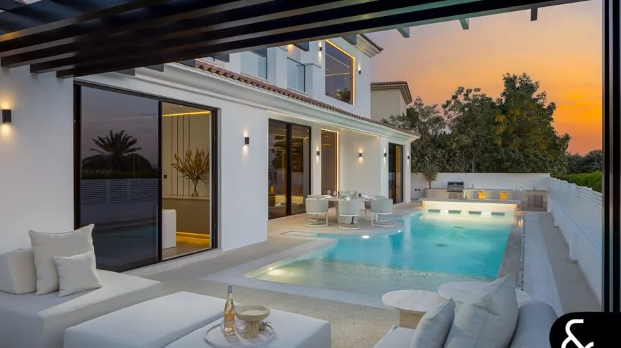 5 bedrooms villa for sale , Jumeirah Golf Estates, Dubai, UAE No. 1370 № 1