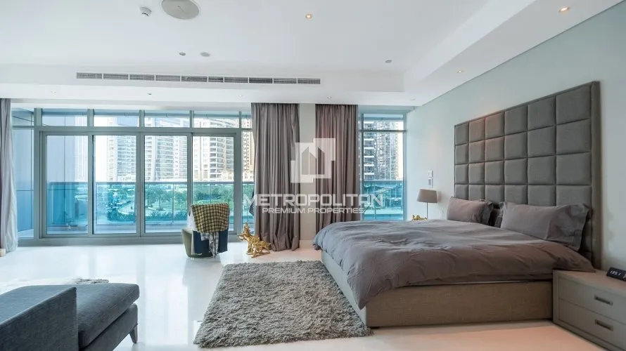 4 bedrooms villa for sale , Dubai Marina, Dubai, UAE No. 666 № 6