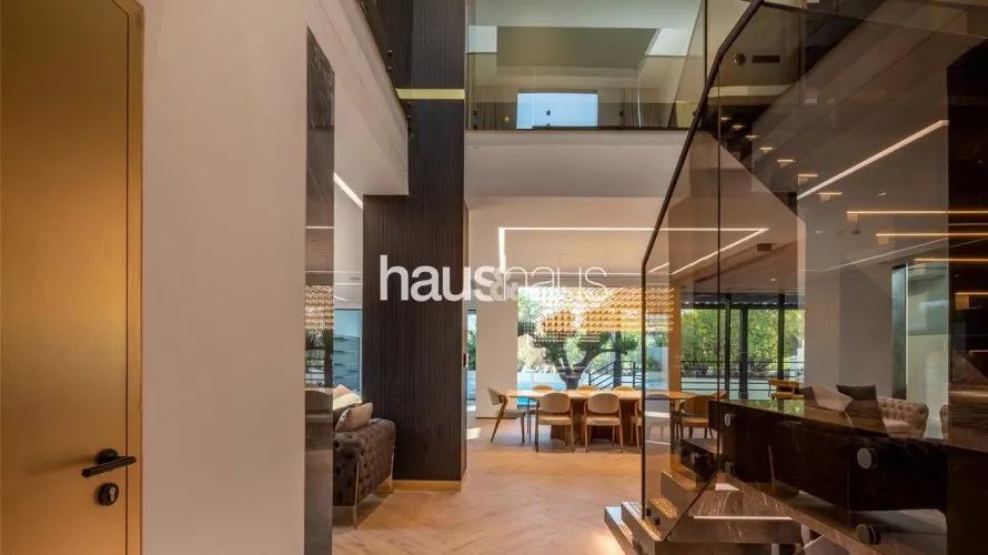 5 bedrooms villa for sale , Jumeirah Golf Estates, Dubai, UAE No. 819 № 1