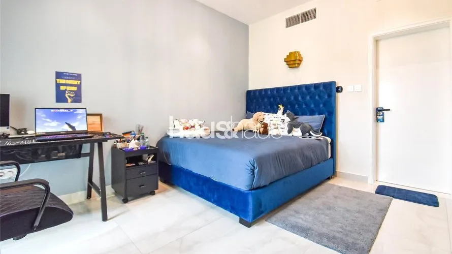 4 bedrooms villa for sale , Jumeirah Islands, Dubai, UAE No. 783 № 15