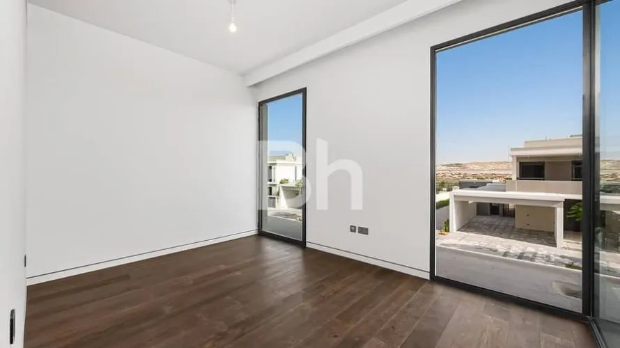 5 bedrooms villa for sale , Tilal Al Ghaf, Dubai, UAE No. 971 № 12