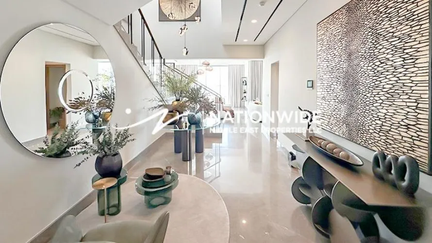 5 bedrooms villa for sale , Abu Dhabi, UAE No. 681 № 5