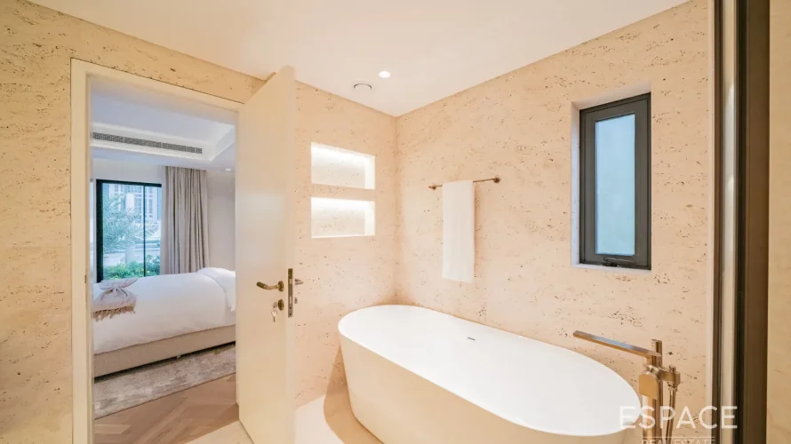 5 bedrooms villa for sale , Meadows 1, Meadows, Dubai, UAE No. 1407 № 13