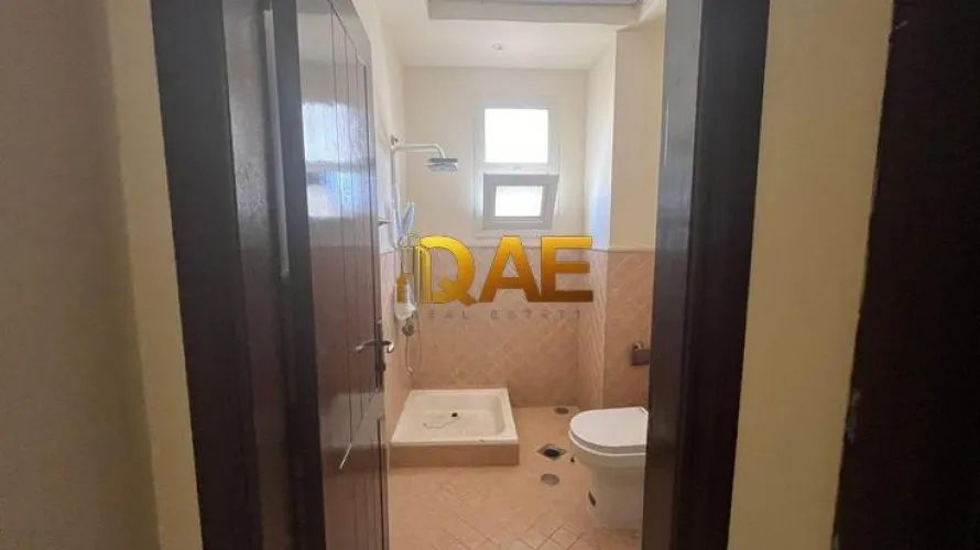 4 bedrooms villa for sale , Mirdif, Dubai, UAE No. 403 № 11