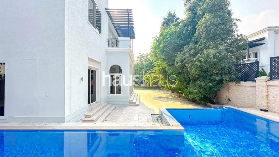 6 bedrooms villa for sale , Emirates Hills, Dubai, UAE No. 801 № 20