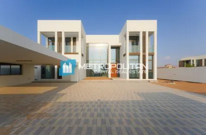 5 bedrooms villa for sale , Abu Dhabi, UAE No. 1659