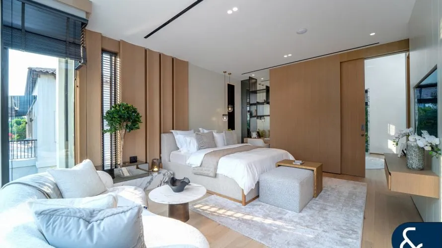 6 bedrooms villa for sale , Jumeirah Golf Estates, Dubai, UAE No. 1546 № 26