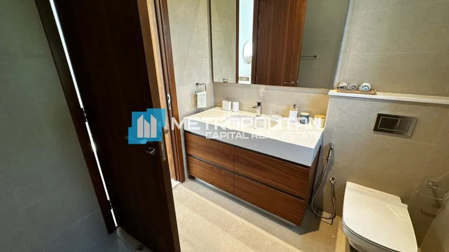 5 bedrooms villa for sale , Abu Dhabi, UAE No. 1385 № 20