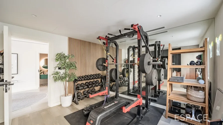 4 bedrooms villa for sale , Meadows, Dubai, UAE No. 1188 № 15