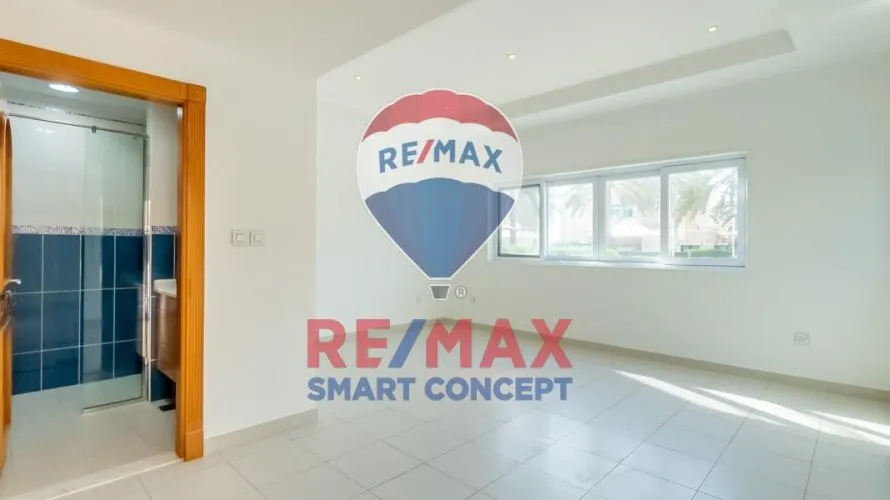 5 bedrooms villa for sale , Marina Village, Abu Dhabi, UAE No. 371 № 3