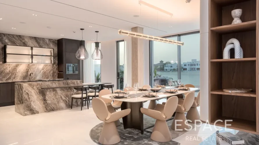 5 bedrooms villa for sale , Palm Jumeirah, Dubai, UAE No. 1057 № 9