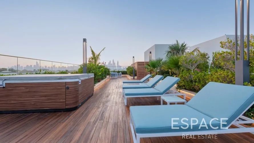 6 bedrooms villa for sale , Emirates Hills, Dubai, UAE No. 1051 № 16