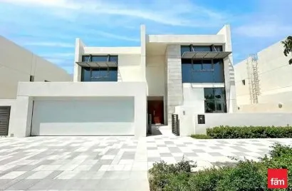 4 bedrooms villa for sale , Dubai, UAE No. 1133
