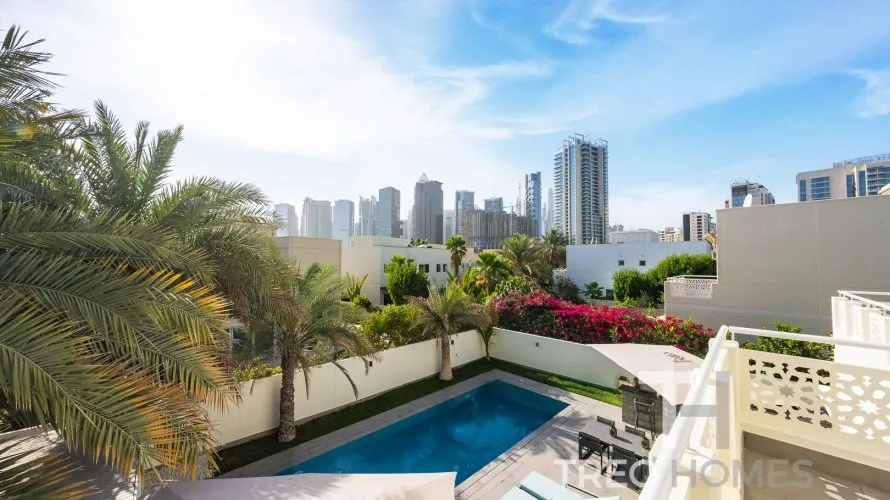 4 bedrooms villa for sale , Meadows, Dubai, UAE No. 688 № 20