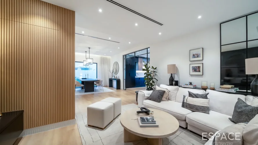 4 bedrooms villa for sale , The Lakes, Dubai, UAE No. 1198 № 5