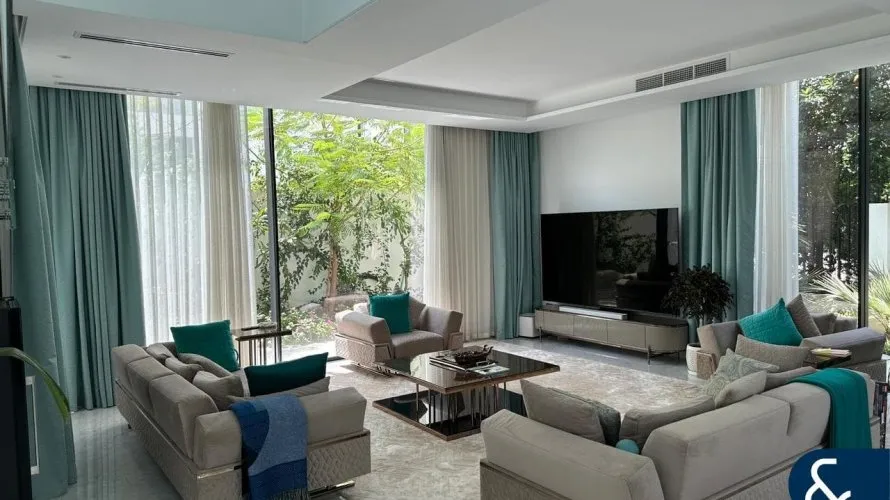 5 bedrooms villa for sale , Al Barari, Dubai, UAE No. 1614