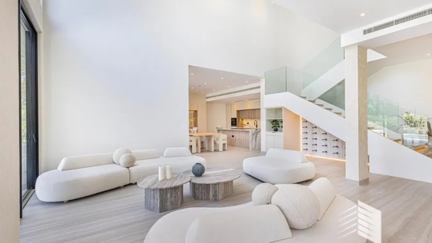 5 bedrooms villa for sale , Jumeirah Islands, Dubai, UAE No. 256