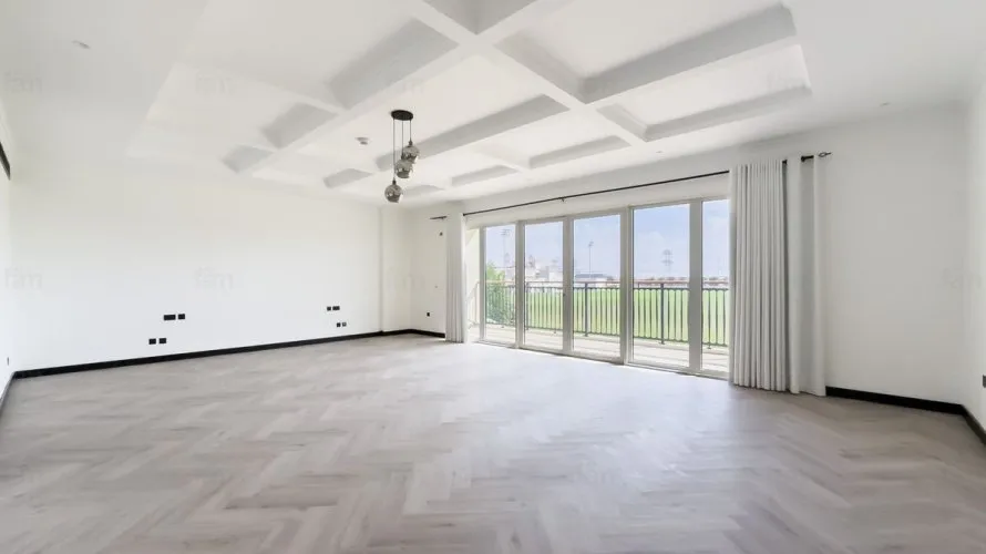 6 bedrooms villa for sale , Dubai, UAE No. 1561 № 18