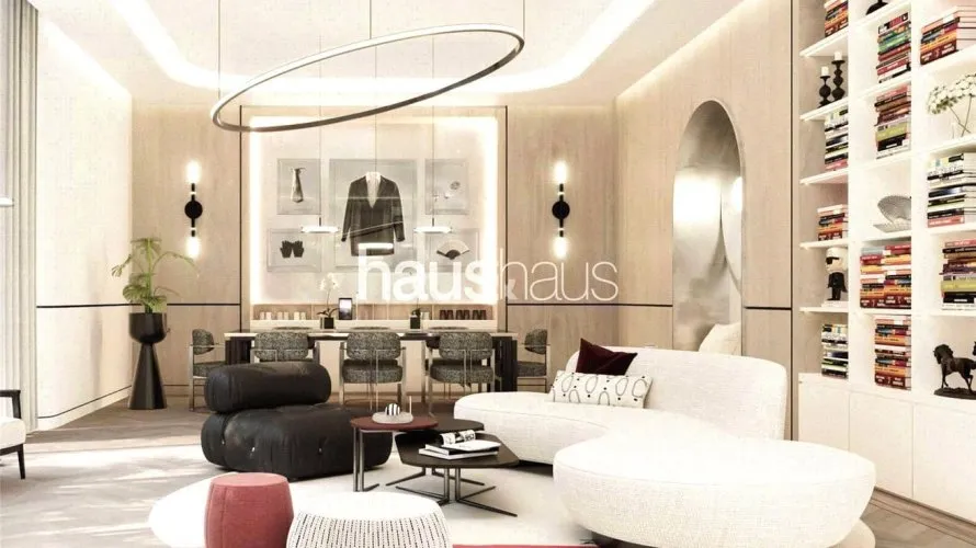 6 bedrooms villa for sale , Nadd Al Sheba, Dubai, UAE No. 832 № 2