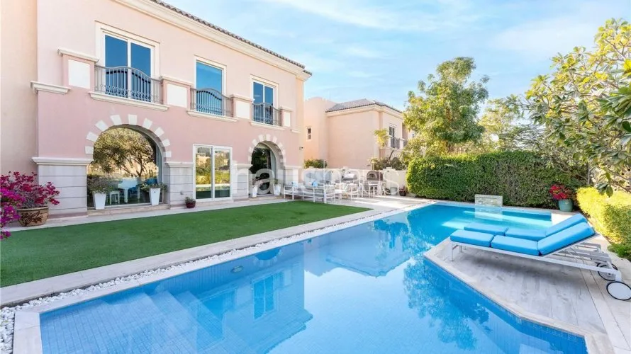 5 bedrooms villa for sale , Dubai Sports City, Dubai, UAE No. 787 № 20