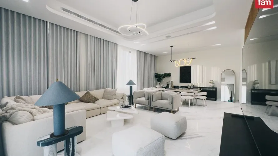 7 bedrooms villa for sale , Dubai, UAE No. 1554 № 4