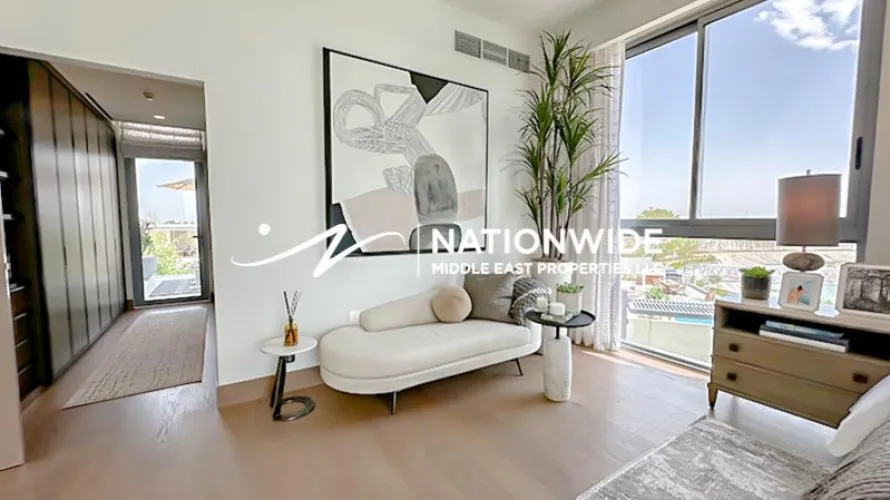 5 bedrooms villa for sale , Abu Dhabi, UAE No. 681 № 7