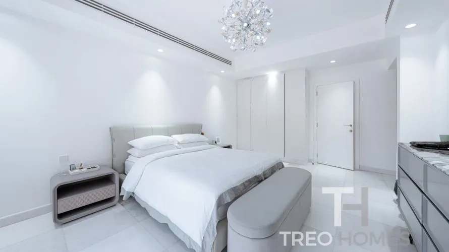 6 bedrooms villa for sale , Arabian Ranches, Dubai, UAE No. 687 № 16