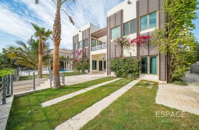 6 bedrooms villa for sale , Palm Jumeirah, Dubai, UAE No. 1405