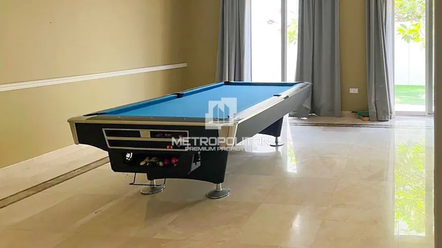 5 bedrooms villa for sale , District One, Mohammed Bin Rashid City, Dubai, UAE No. 1245 № 1