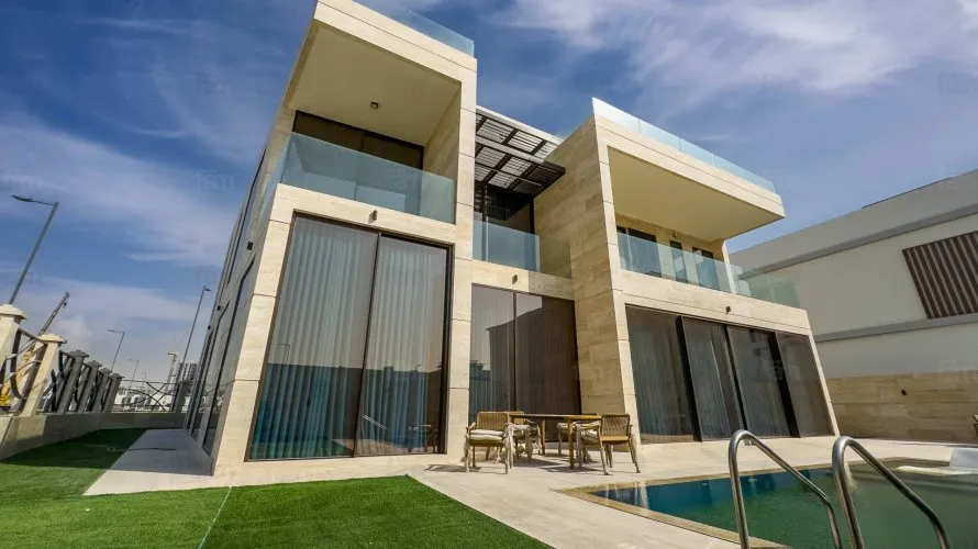 6 bedrooms villa for sale , Dubai, UAE No. 993
