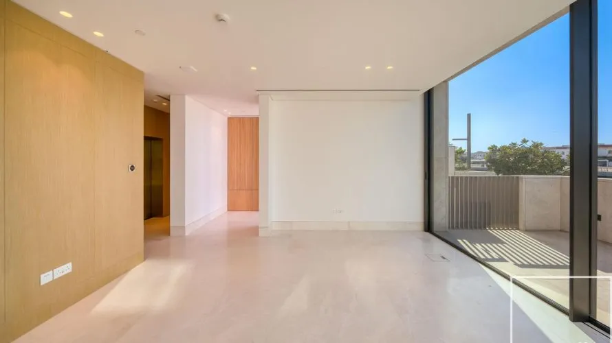 3 bedrooms villa for sale , Jumeirah, Dubai, UAE No. 1451 № 9