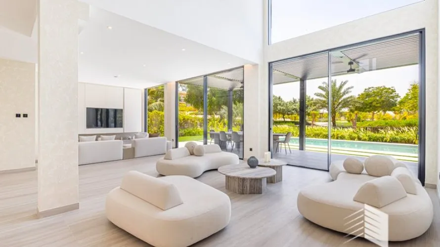 5 bedrooms villa for sale , Jumeirah Islands, Dubai, UAE No. 256 № 1