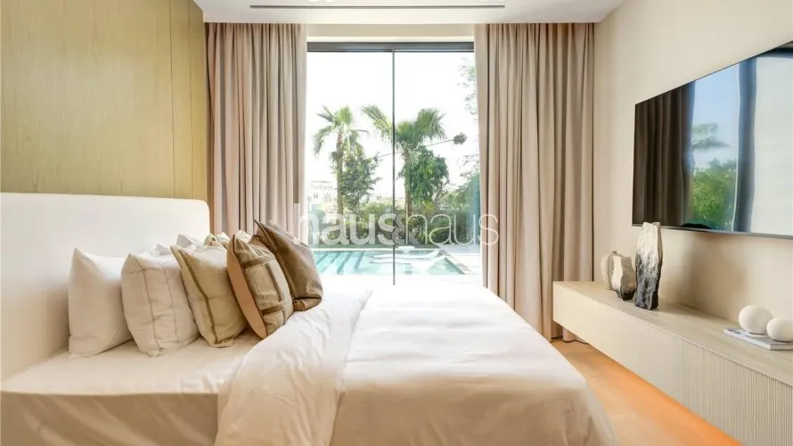 5 bedrooms villa for sale , Jumeirah Islands, Dubai, UAE No. 785 № 5