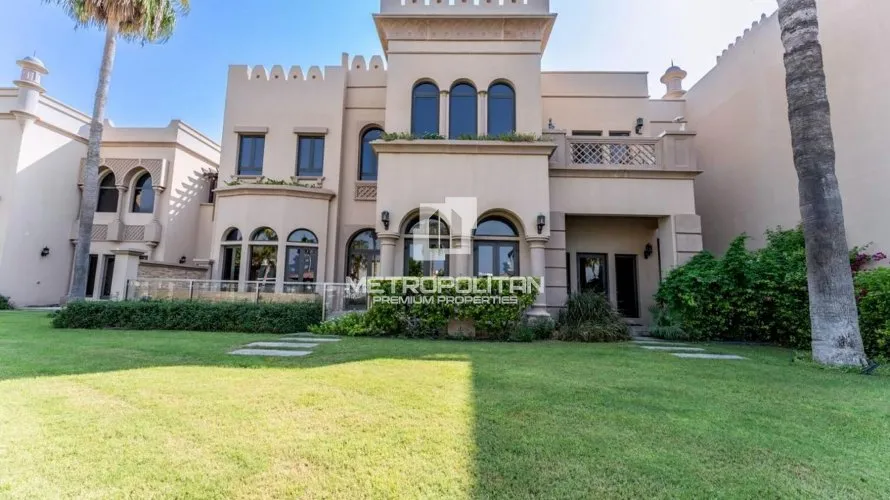 3 bedrooms villa for sale , Palm Jumeirah, Dubai, UAE No. 663 № 3