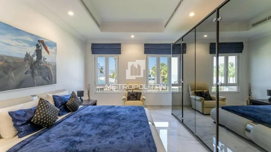 3 bedrooms villa for sale , Palm Jumeirah, Dubai, UAE No. 663 № 13