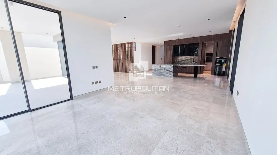 5 bedrooms villa for sale , Tilal Al Ghaf, Dubai, UAE No. 1290 № 16