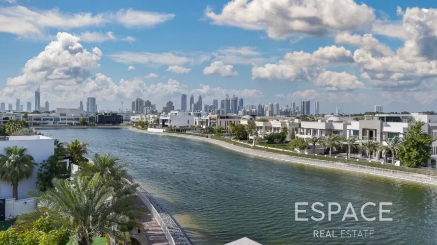 6 bedrooms villa for sale , Emirates Hills, Dubai, UAE No. 1051 № 11