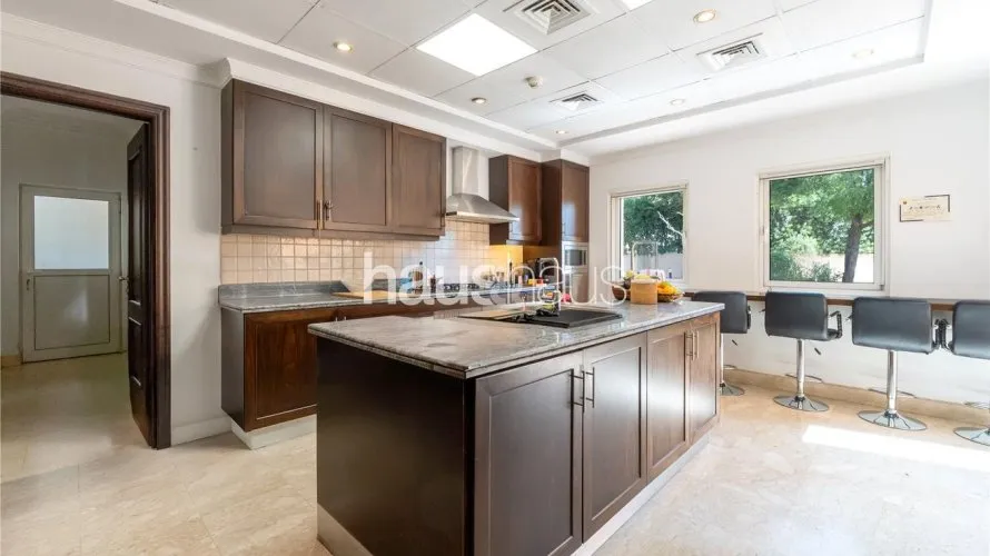 7 bedrooms villa for sale , Arabian Ranches, Dubai, UAE No. 778 № 5