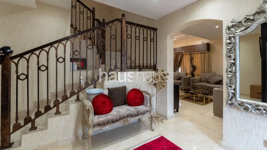 6 bedrooms villa for sale , Meadows, Dubai, UAE No. 795 № 25