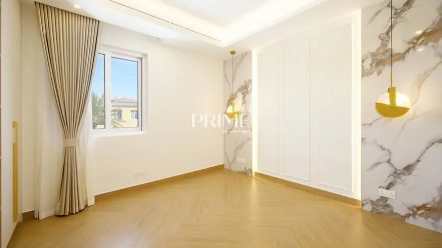 5 bedrooms villa for sale , Arabian Ranches, Dubai, UAE No. 960 № 3