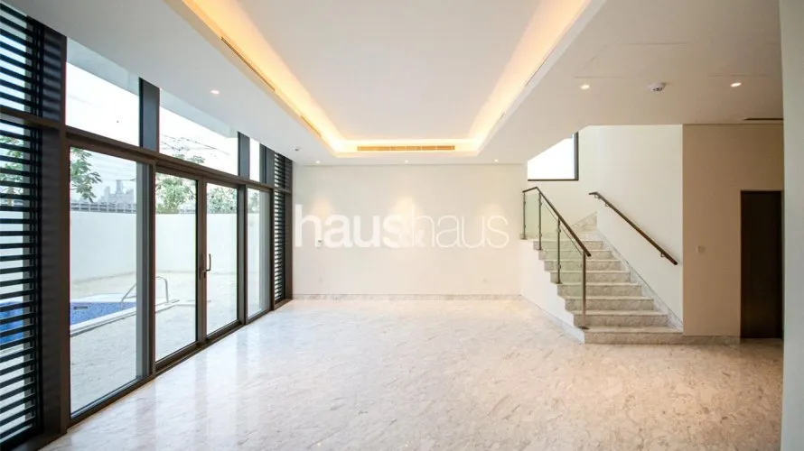 4 bedrooms villa for sale , District One, Mohammed Bin Rashid City, Dubai, UAE No. 820 № 1